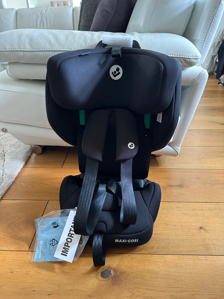 toddler travel car seat that folds up 