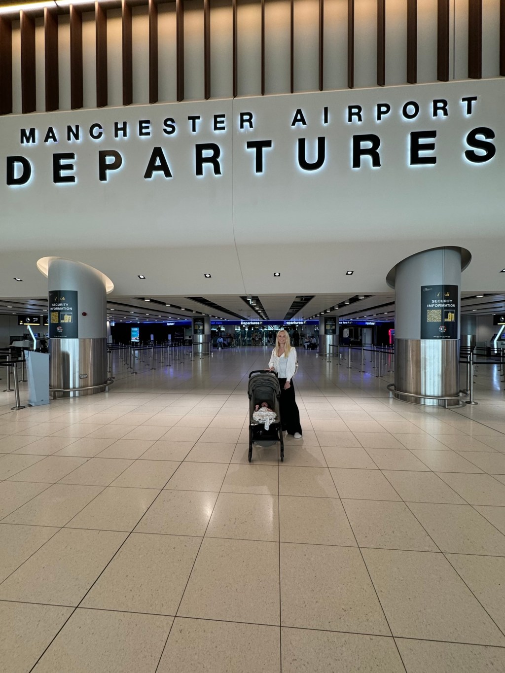 7 Things You Can Bring for FREE When Flying with a Baby