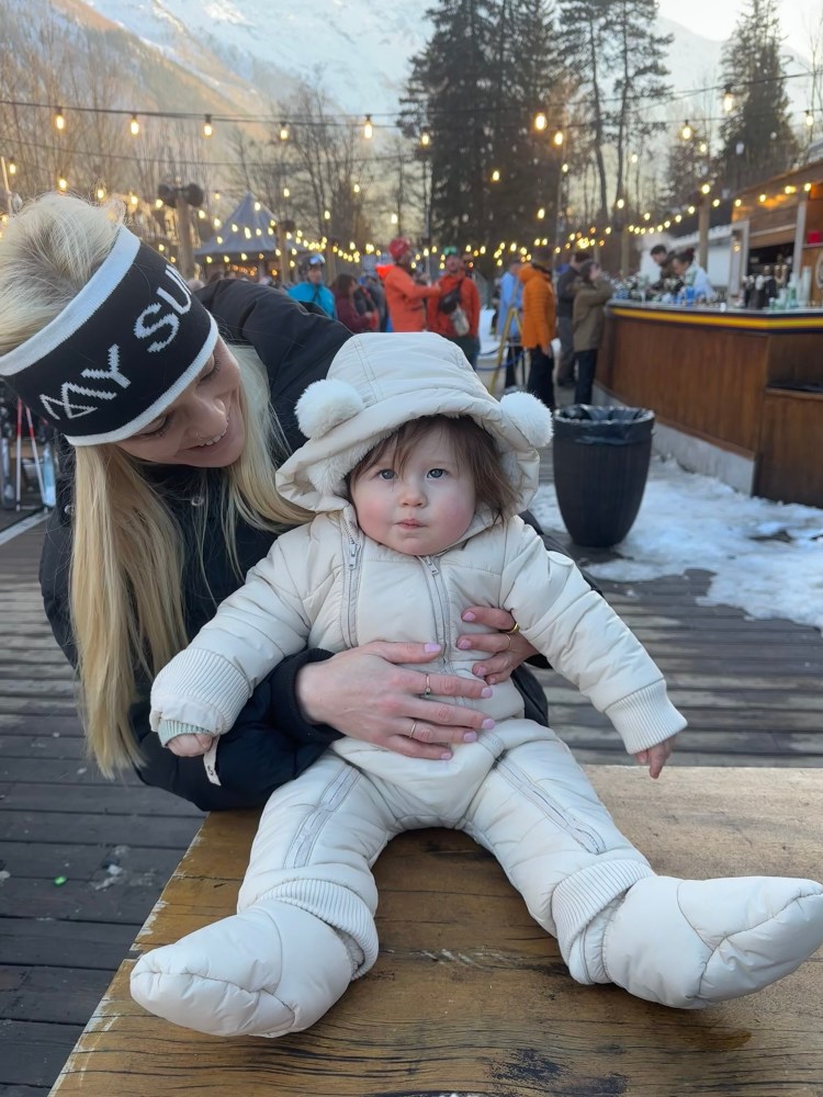 La folie douce with a toddler